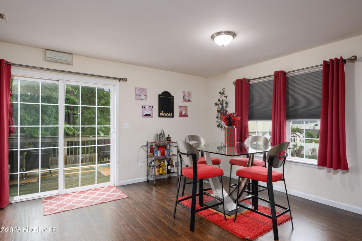 Dining room, Interior, Wood Texture Flooring