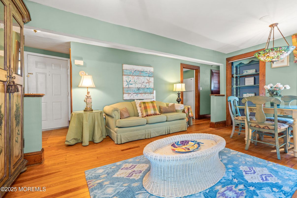 Dining room, Interior, Living room, Pendant Lights, Wood Texture Flooring