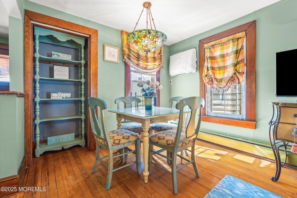 Dining room, Interior, Wood Texture Flooring