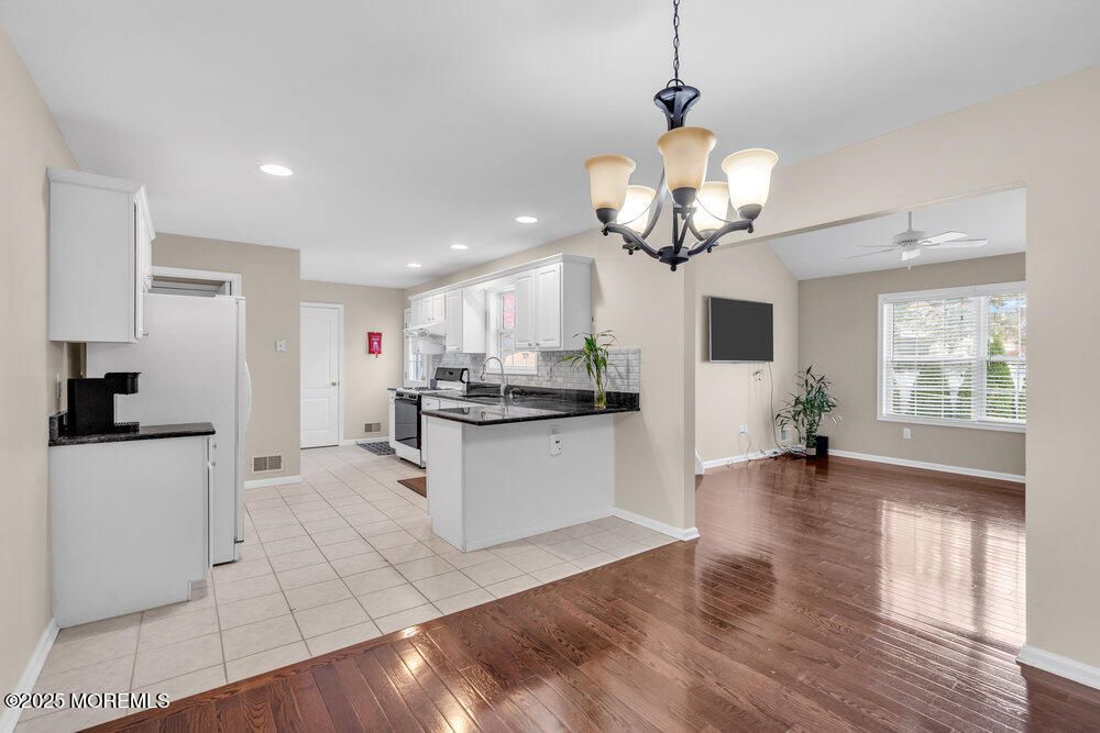 Chandelier, Interior, Kitchen, Recessed Lighting, Wood Texture Flooring