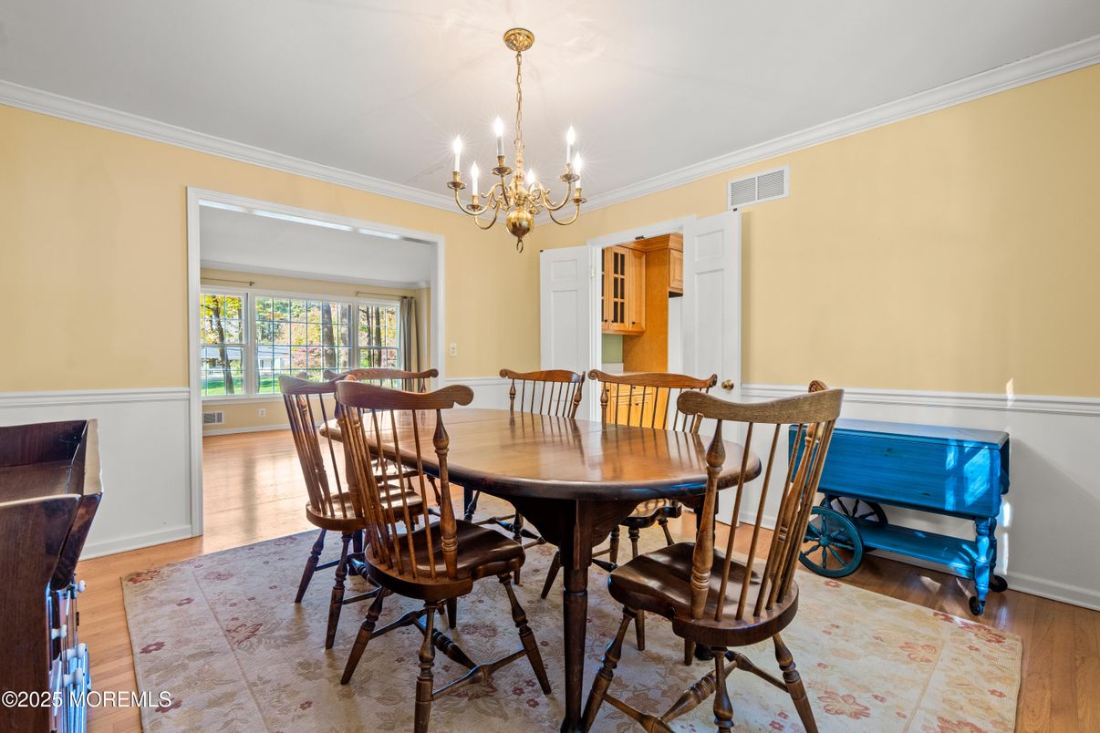 Chandelier, Dining room, Interior, Wood Texture Flooring
