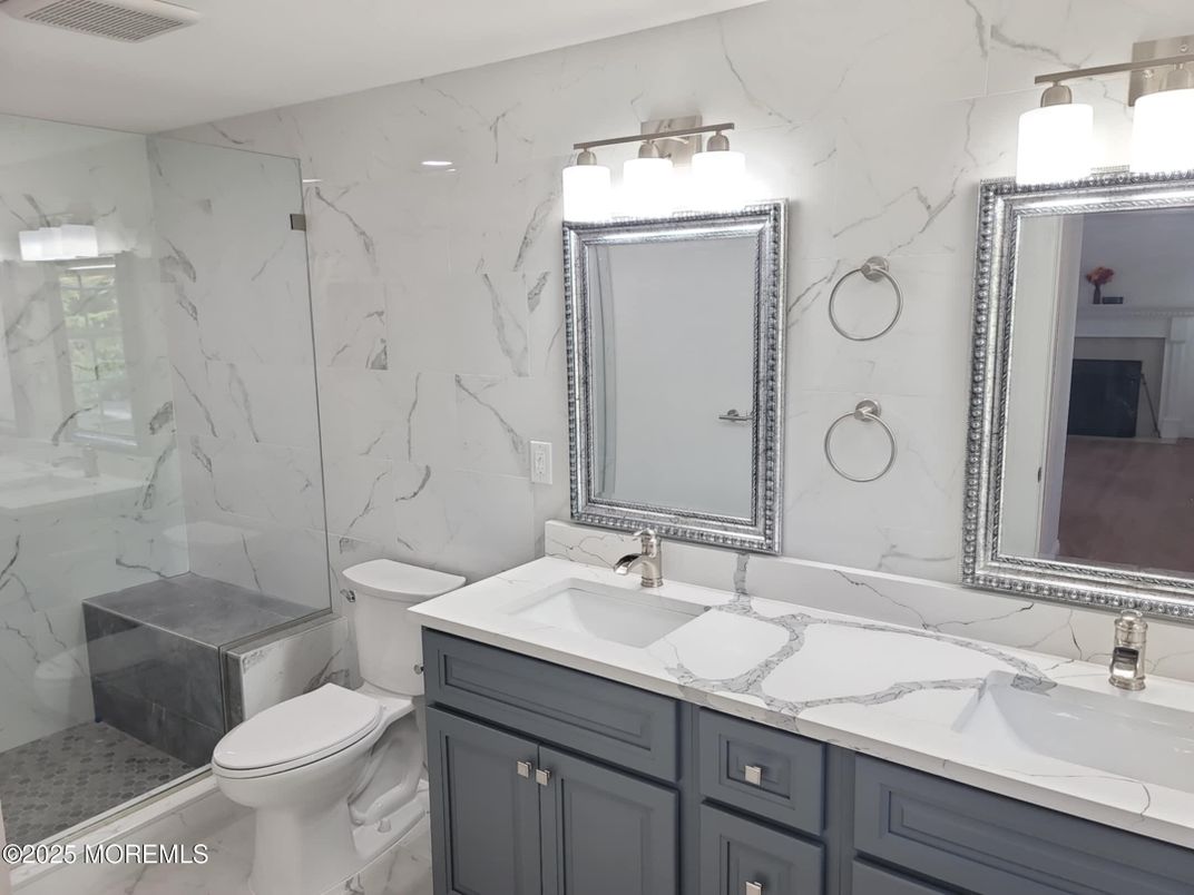 Bathroom, Dual Sink Vanities, Interior, Marble Walls
