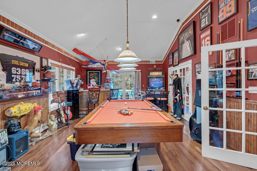 Billiard Table, Game Room, Interior, Pendant Lights, Recessed Lighting, Wood Texture Flooring