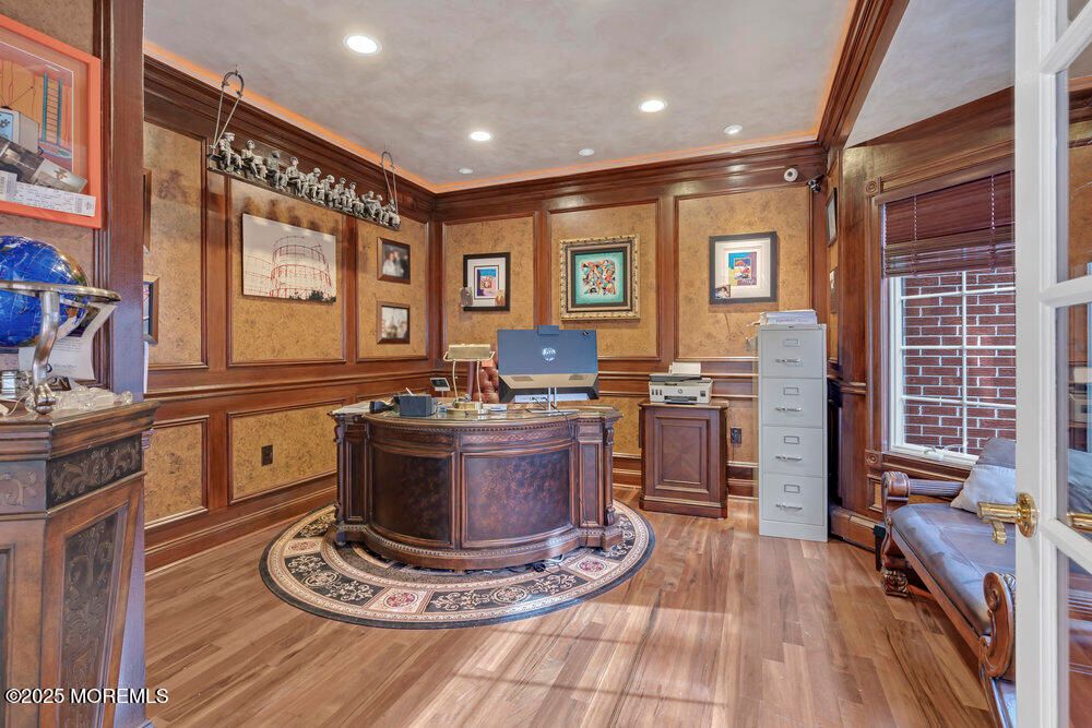 Home Office, Interior, Recessed Lighting, Wood Texture Flooring