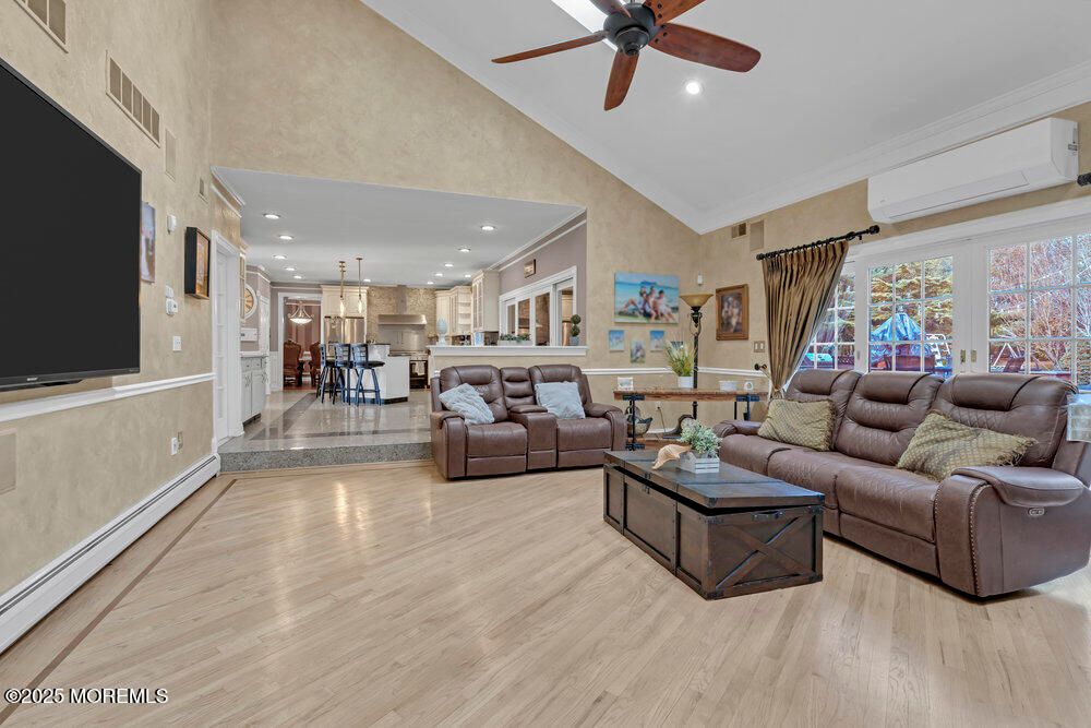 Interior, Kitchen, Living room, Pendant Lights, Recessed Lighting, Wood Texture Flooring