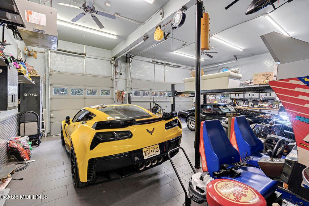 Garage, Interior, Recessed Lighting