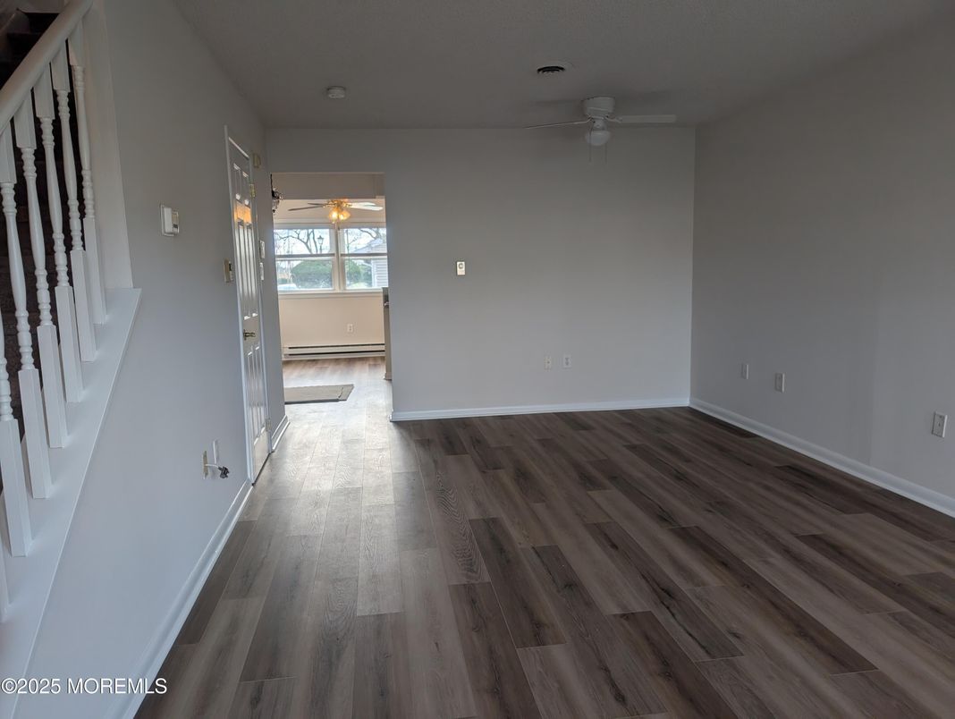 Empty room, Interior, Wood Texture Flooring