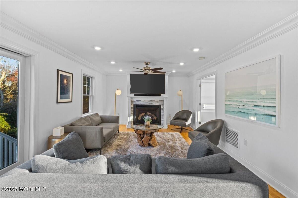 Fireplace, Interior, Living room, Recessed Lighting, Wood Texture Flooring