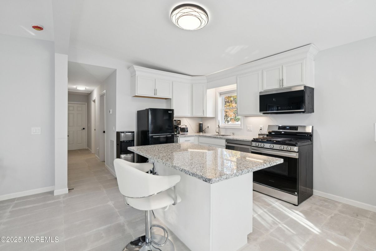 Interior, Kitchen, Stainless Steel Appliances