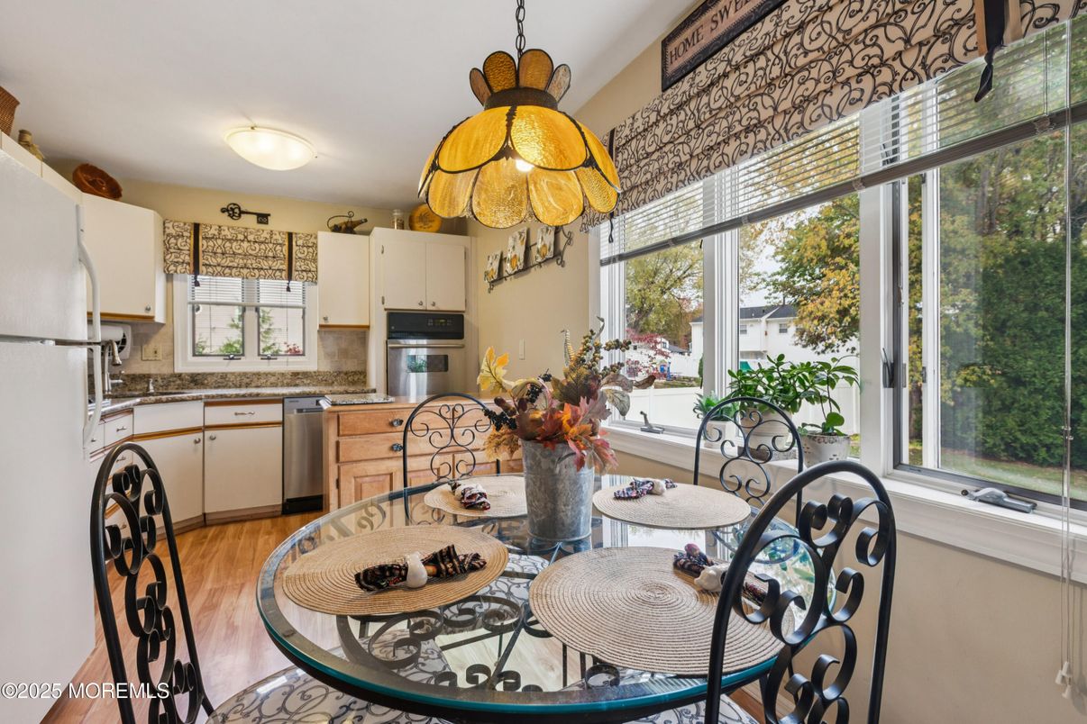Dining room, Interior, Kitchen, Wood Texture Flooring