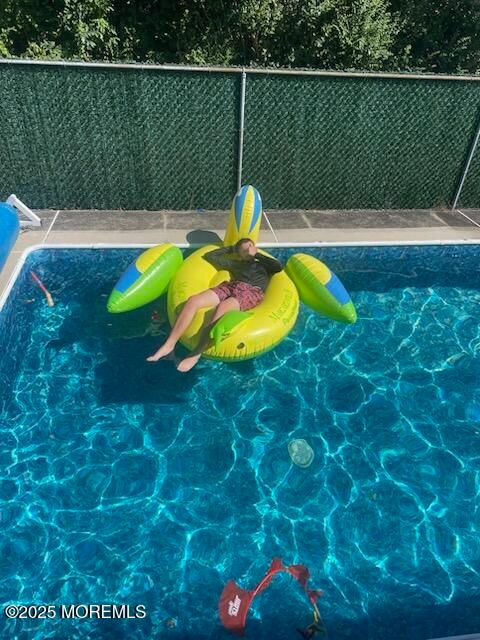 Exterior, Playground, Pool