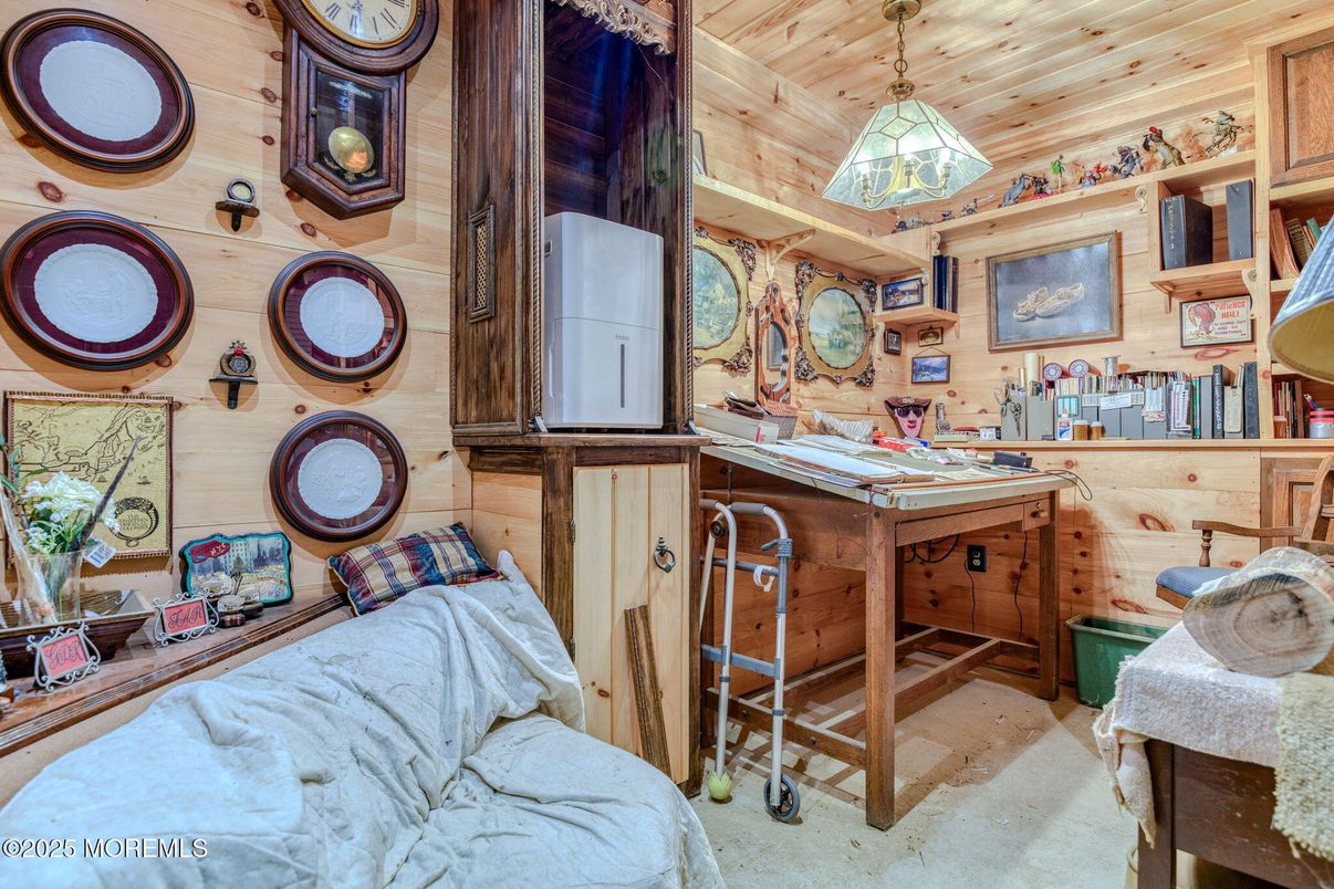 Interior, Pendant Lights, Wooden Ceilings, Wooden Walls
