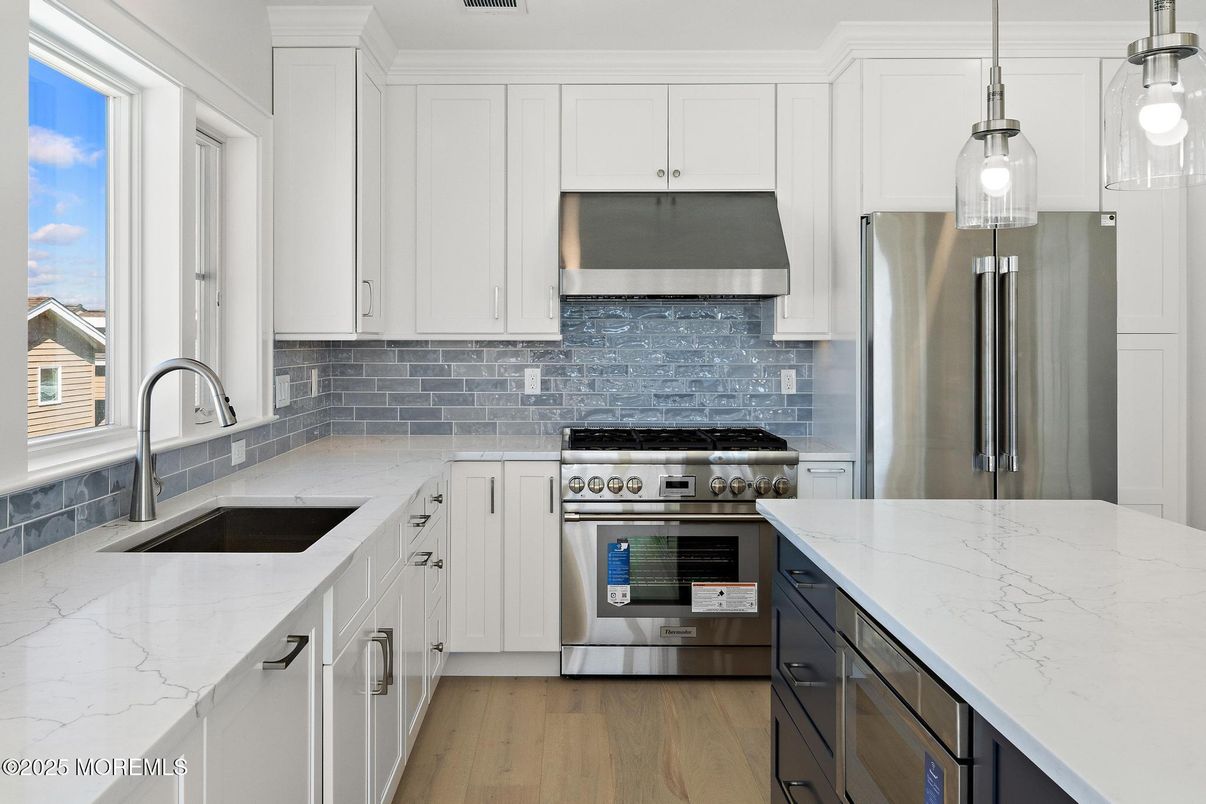 Interior, Kitchen, Pendant Lights, Stainless Steel Appliances, Wood Texture Flooring