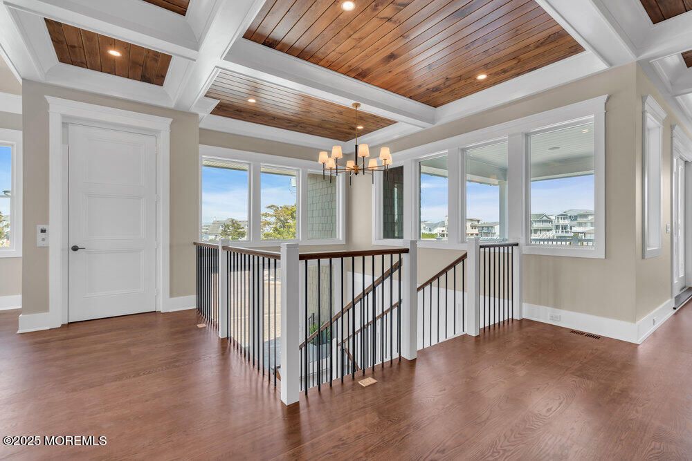 Chandelier, Interior, Recessed Lighting, Wooden Ceilings, Wood Texture Flooring