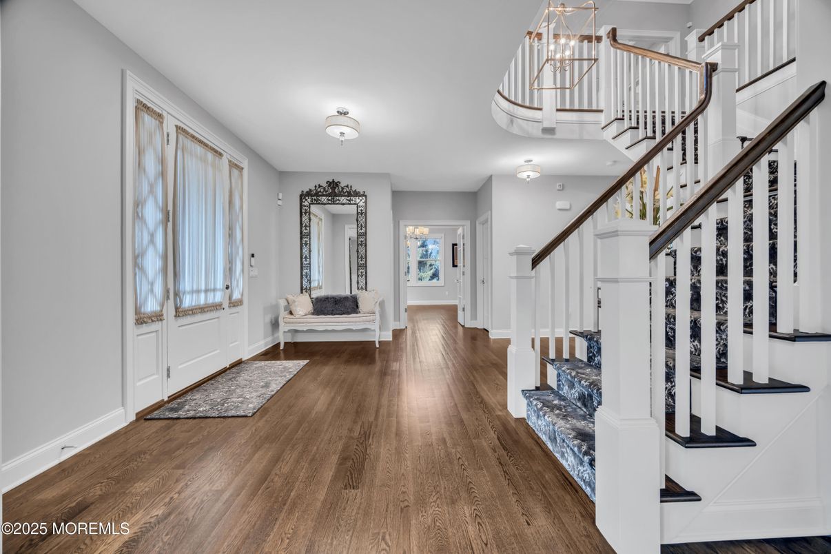 Chandelier, Interior, Wood Texture Flooring