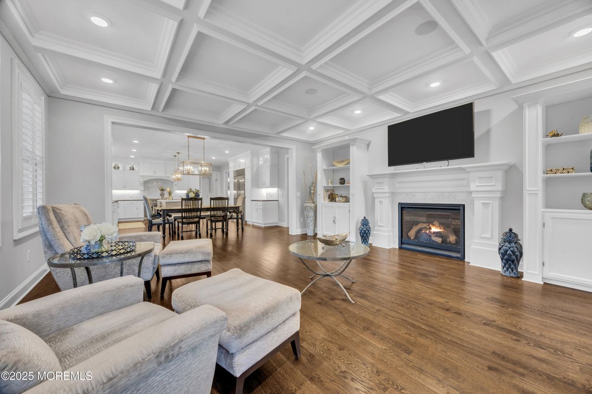 Chandelier, Dining room, Fireplace, Interior, Kitchen, Pendant Lights, Recessed Lighting, Wood Texture Flooring