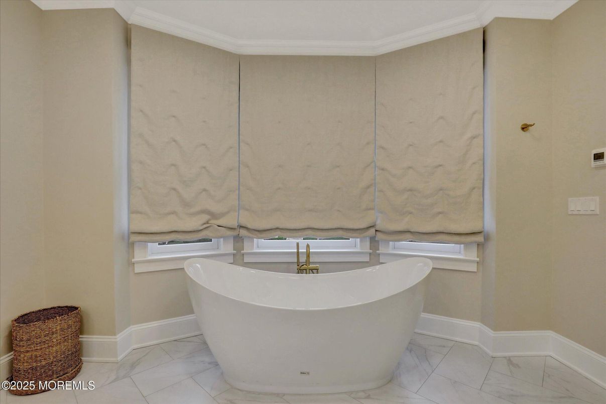 Bathroom, Free Standing Baths, Interior, Marble