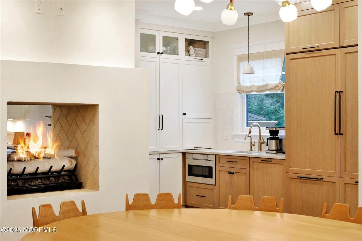 Dining room, Interior, Kitchen, Pendant Lights