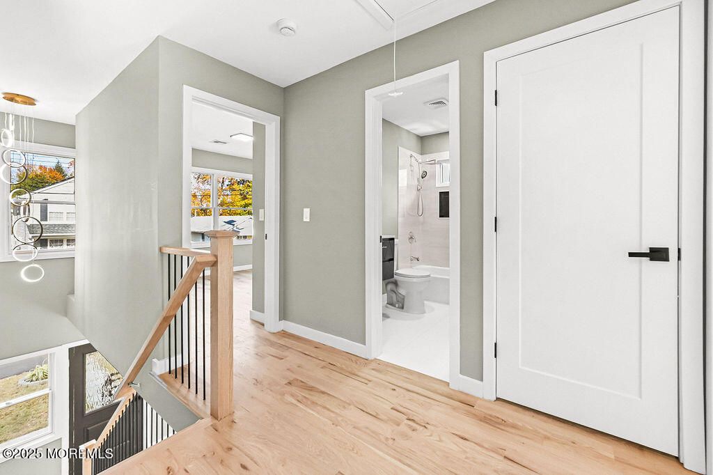 Bathroom, Interior, Recessed Lighting, Wood Texture Flooring