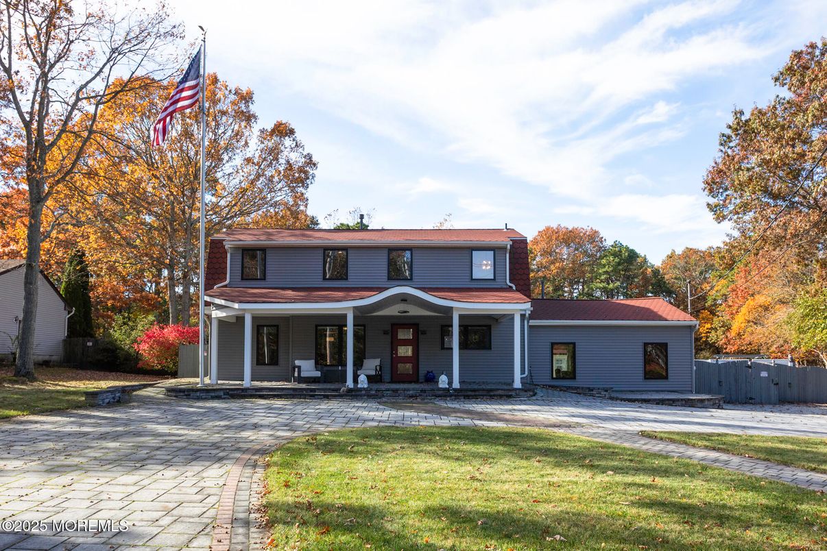 Backyard, Exterior, Facade, Georgian