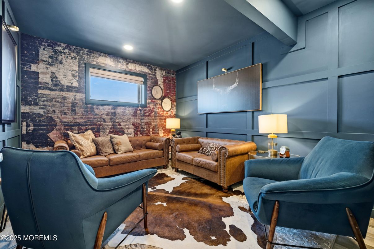 Interior, Living room, Recessed Lighting