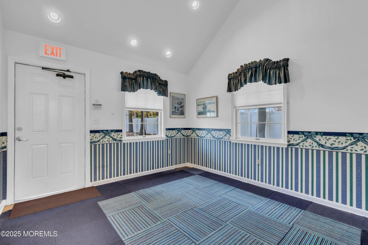 Interior, Recessed Lighting