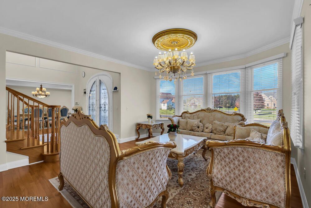 Chandelier, Dining room, Interior, Living room, Wood Texture Flooring
