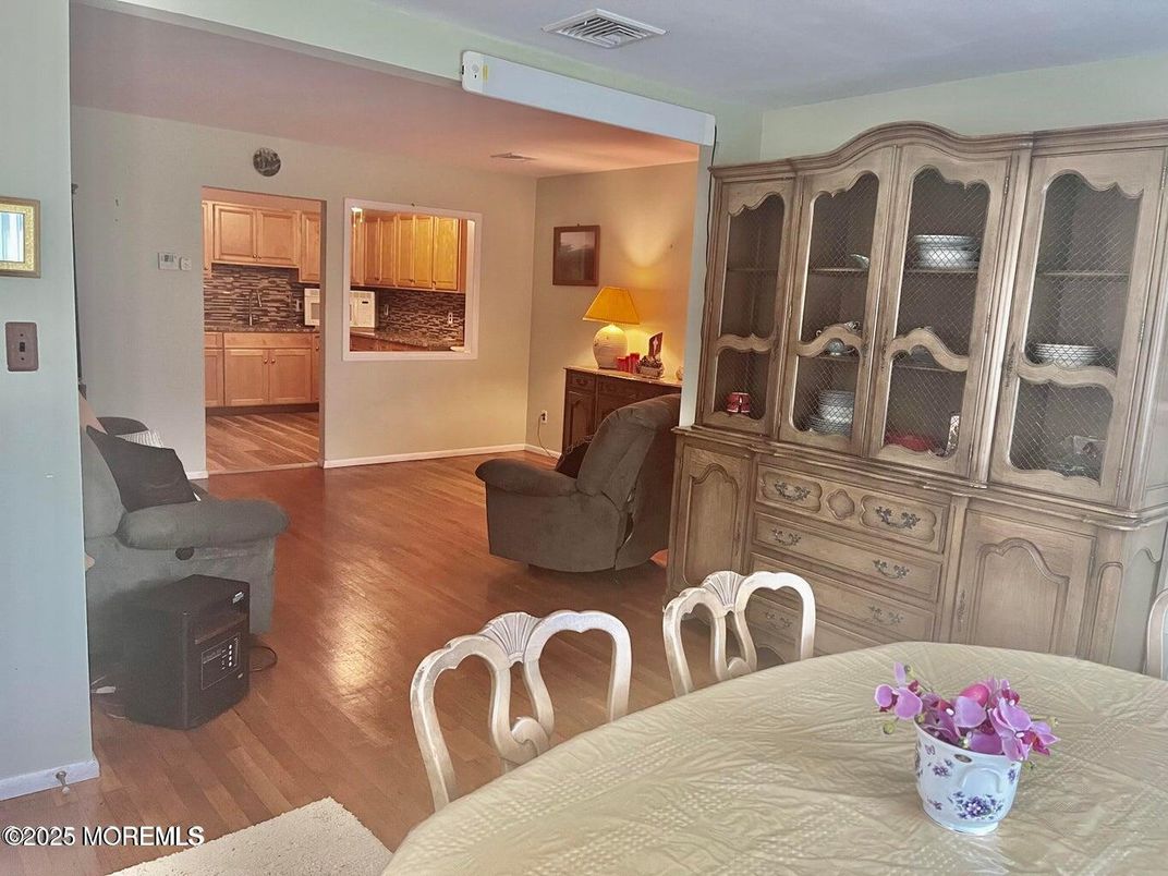 Dining room, Interior, Wood Texture Flooring