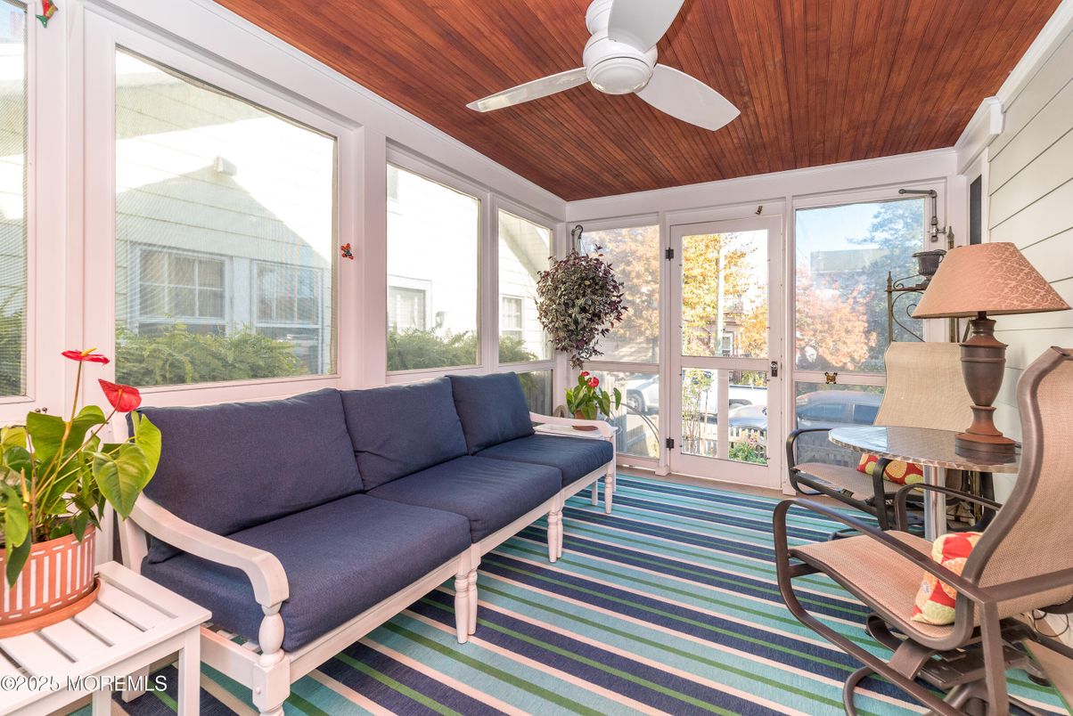 Interior, Sun Room, Wooden Ceilings