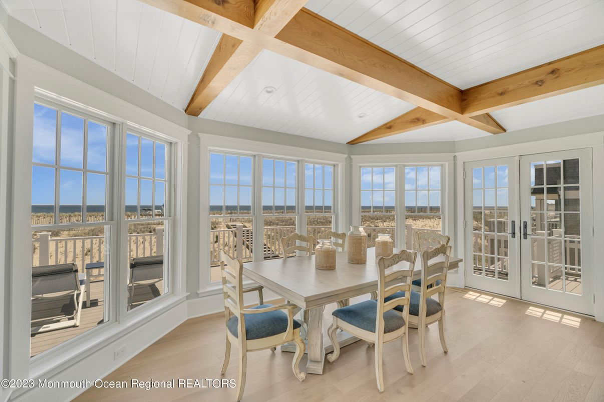 Dining room, Interior, Water, Wooden Beams, Wood Texture Flooring
