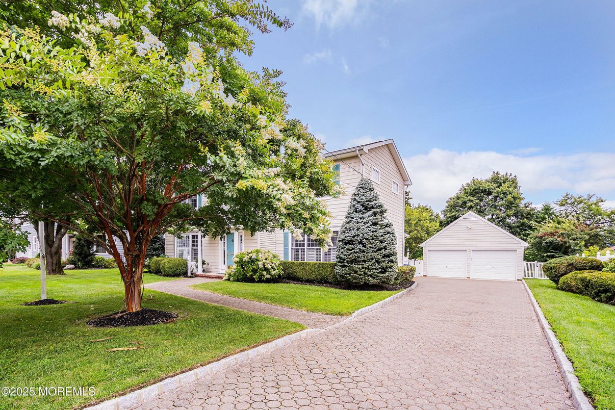 Backyard, Detached Garage, Exterior