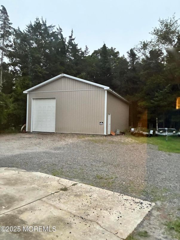 Backyard, Detached Garage, Exterior