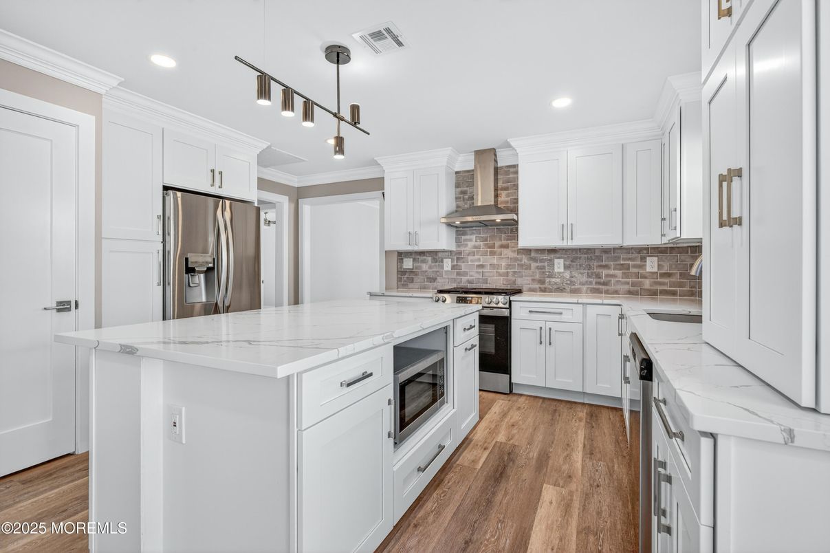 Interior, Kitchen, Pendant Lights, Recessed Lighting, Stainless Steel Appliances, Wood Texture Flooring