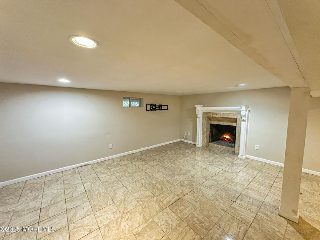 Empty room, Fireplace, Interior, Recessed Lighting