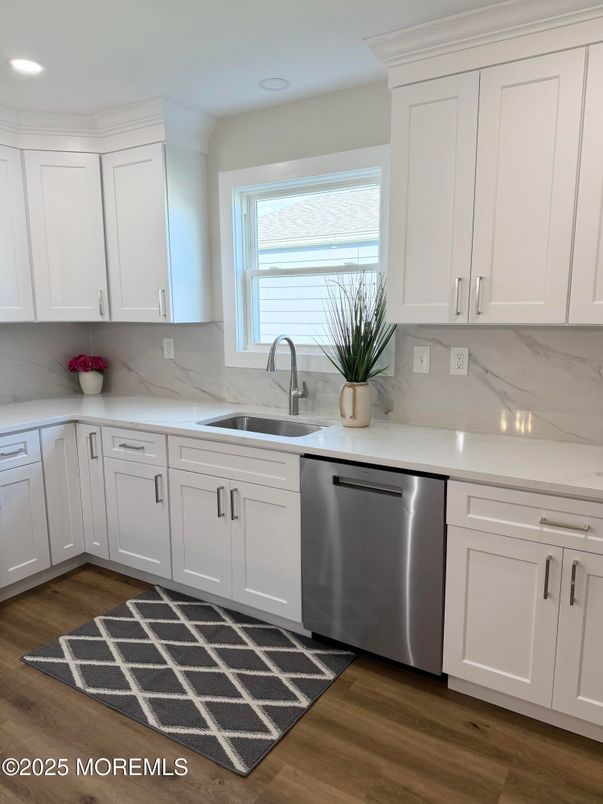 Interior, Kitchen, Marble Walls, Recessed Lighting, Wood Texture Flooring