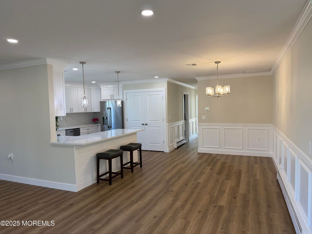 Chandelier, Interior, Kitchen, Pendant Lights, Recessed Lighting, Wood Texture Flooring