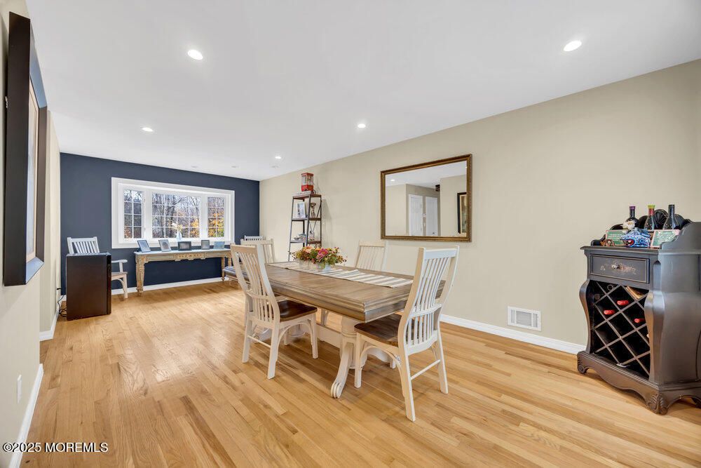 Dining room, Interior, Living room, Recessed Lighting, Wood Texture Flooring