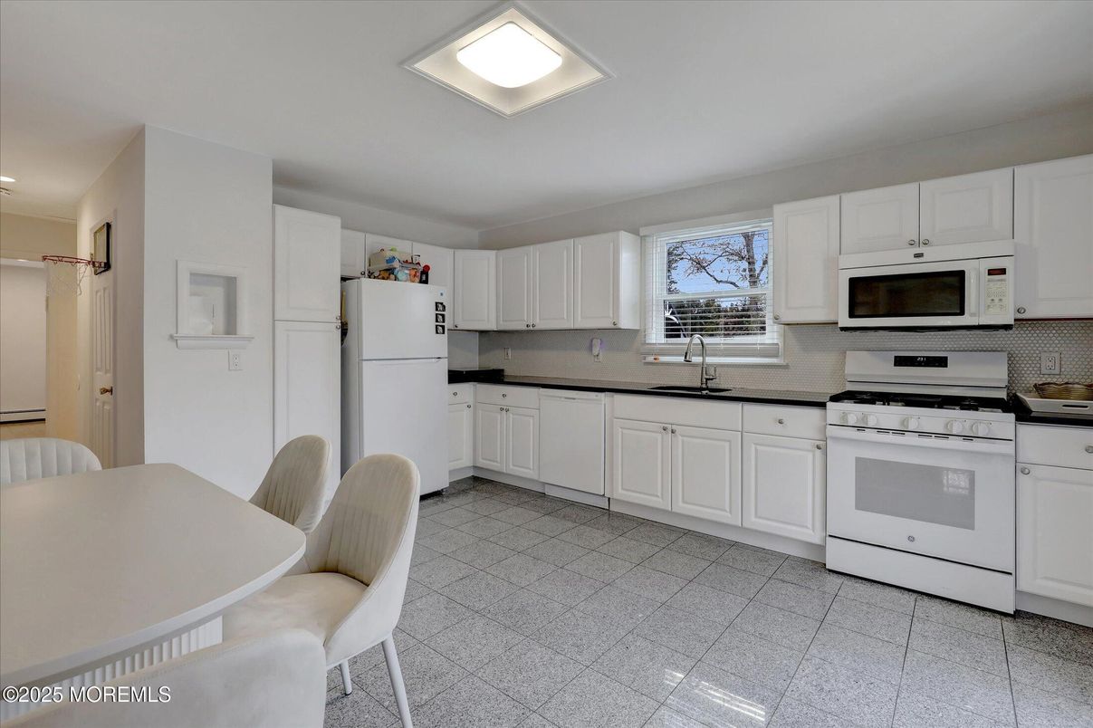 Dining room, Interior, Kitchen