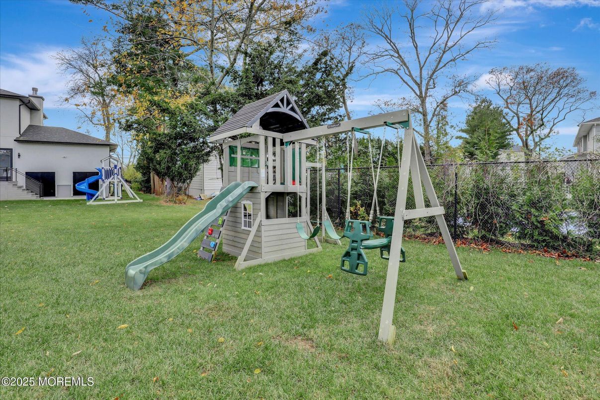 Backyard, Exterior, Playground