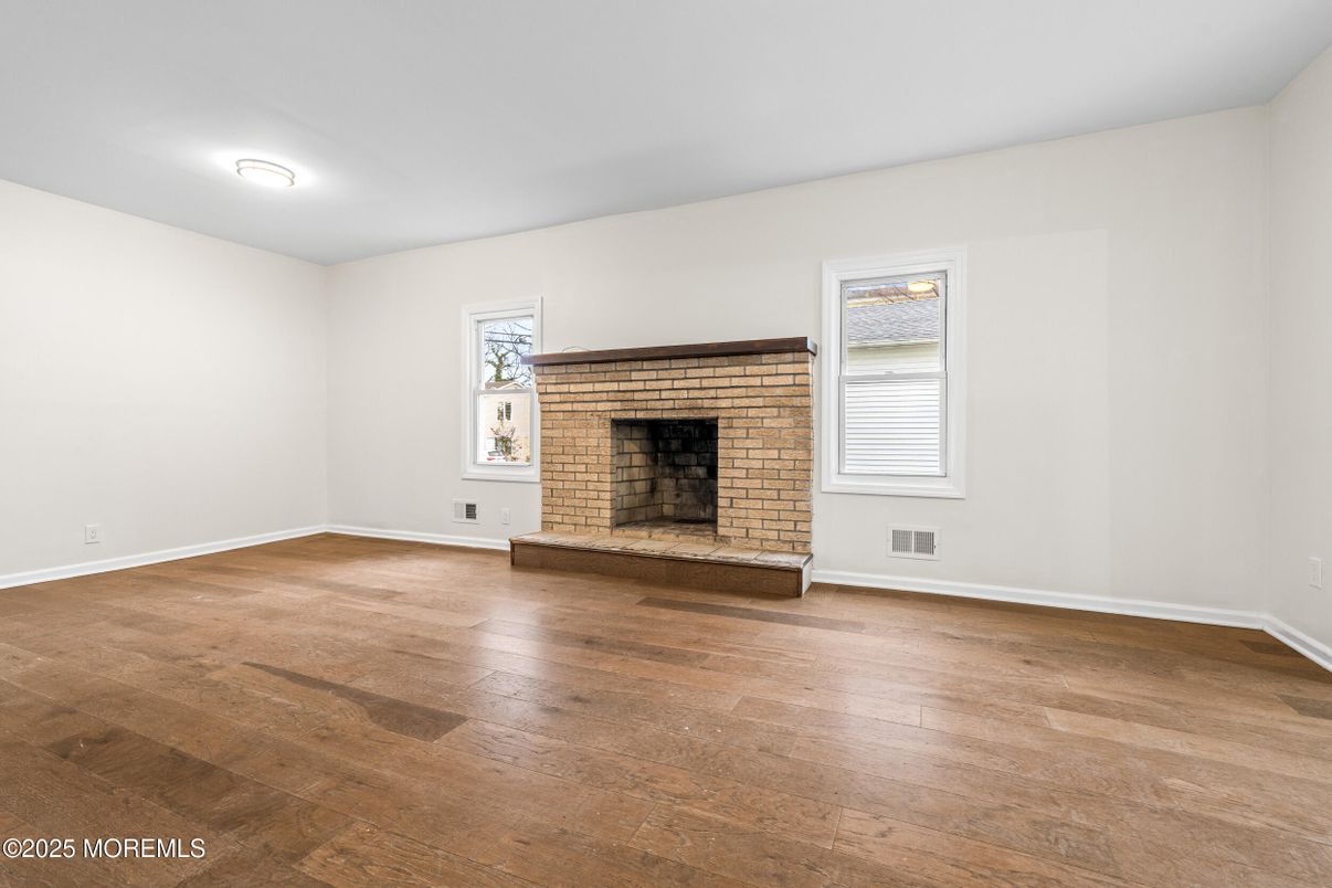 Empty room, Fireplace, Interior, Wood Texture Flooring