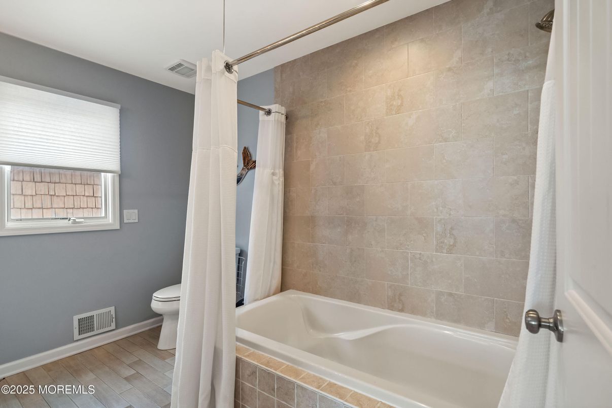 Bathroom, Interior, Stone Walls