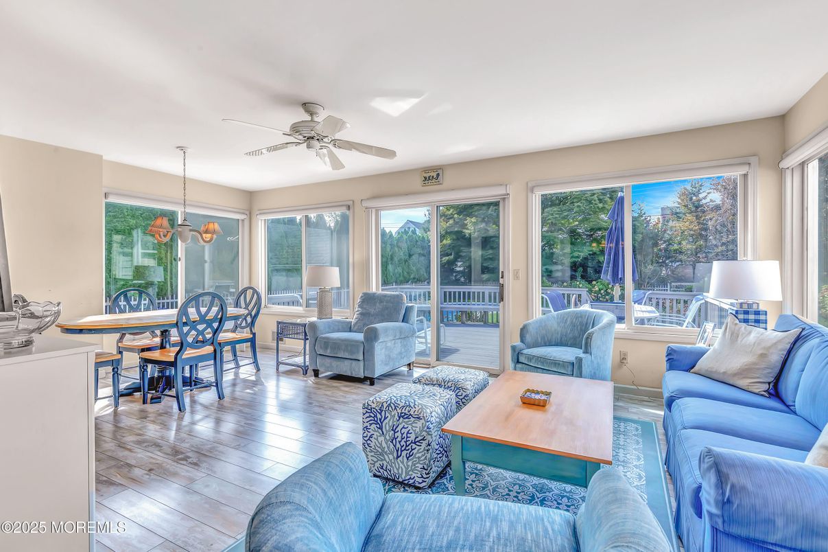 Dining room, Interior, Living room, Wood Texture Flooring