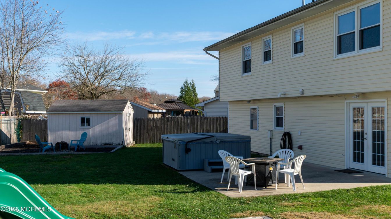 Backyard, Exterior, Hot Tub