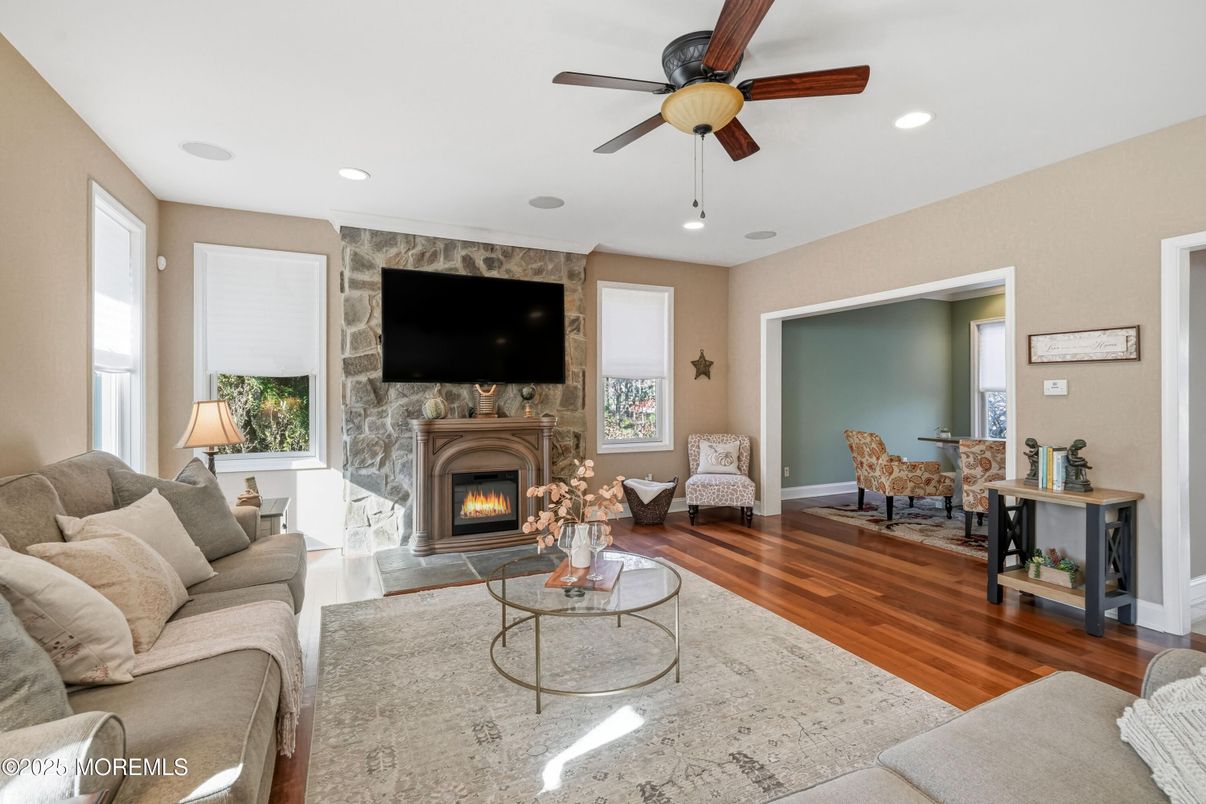 Fireplace, Interior, Living room, Recessed Lighting, Wood Texture Flooring