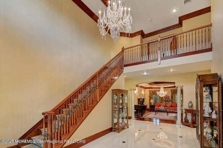 Chandelier, Fireplace, Interior, Recessed Lighting