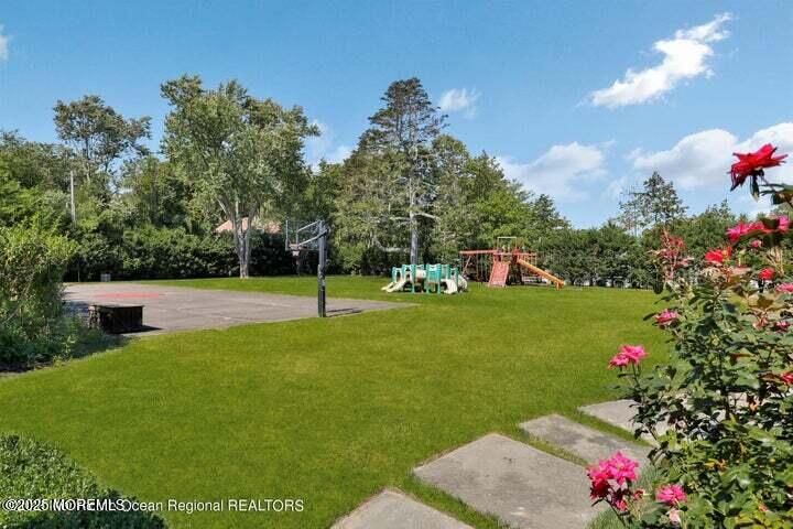 Backyard, Exterior, Playground