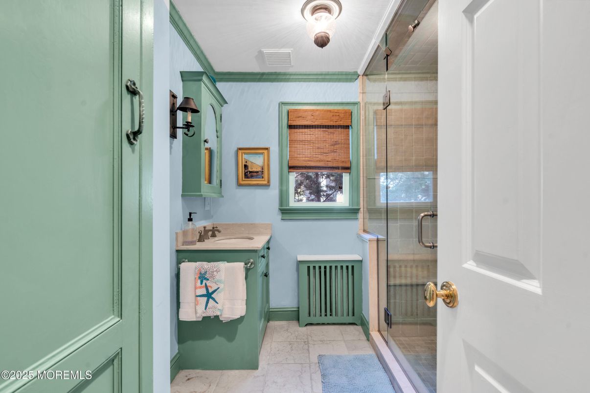 Bathroom, Glass Shower, Interior