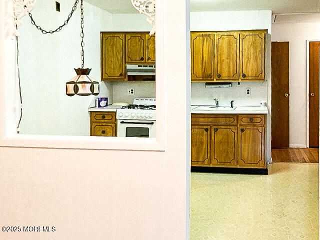 Interior, Kitchen, Pendant Lights