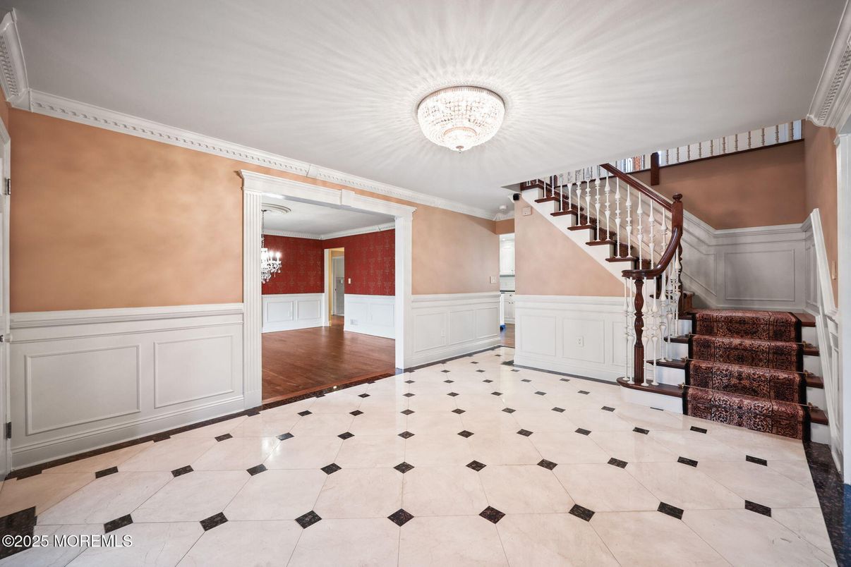 Chandelier, Interior, Wood Texture Flooring