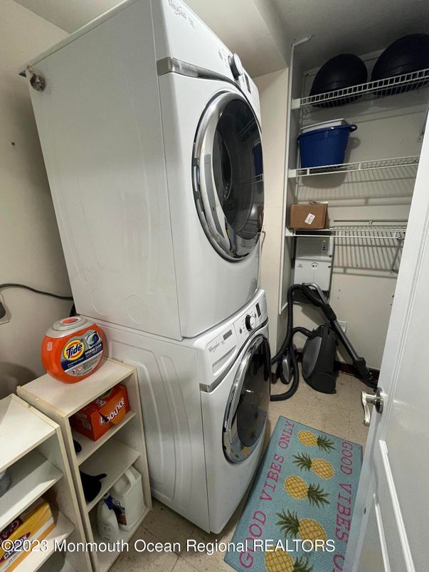 Interior, Utility Closets, Washer